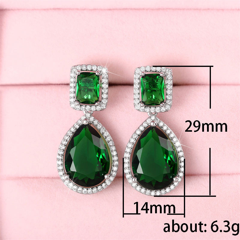 1 Pair Retro Square Water Droplets Copper Inlay Zircon Drop Earrings display picture 1