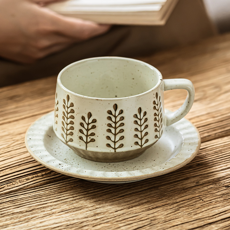 Tazas de café retro de alta calidad y platos creativos, tazas de cerámica gruesa, tazas de flores domésticas de alta calidad, tazas exquisitas al por mayor