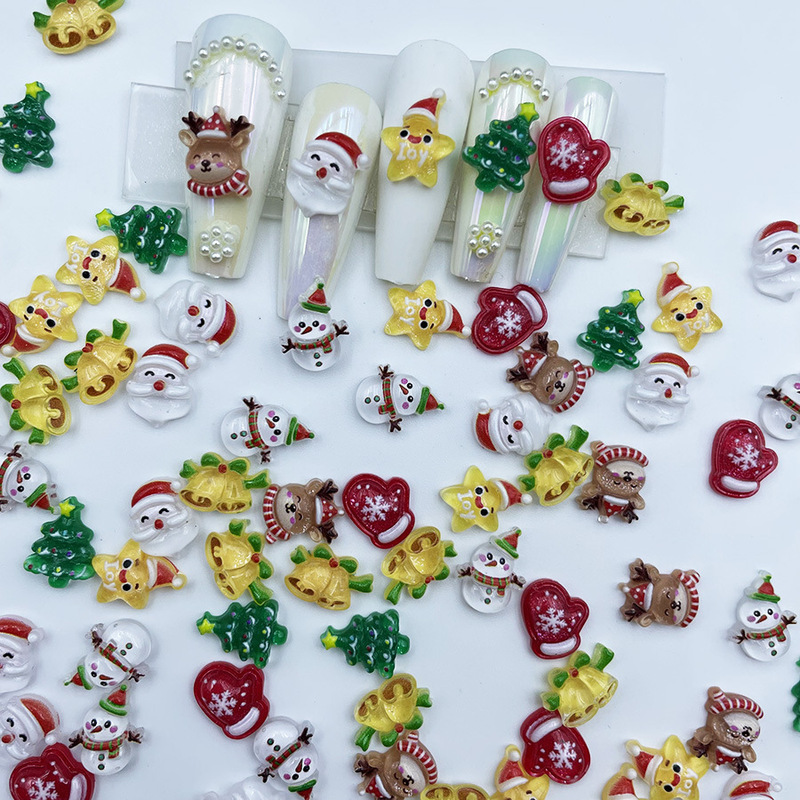 2024 Ice-Clear Cartoon Santa Claus Snowman Resin Christmas Tree Mini New Year Cute Christmas Nail Art Decoration
