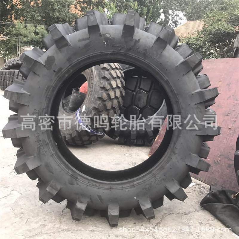 Ventas de la fábrica Paddy Field Flor Alta neumático 12.4-28 tractor neumático 12.4-24