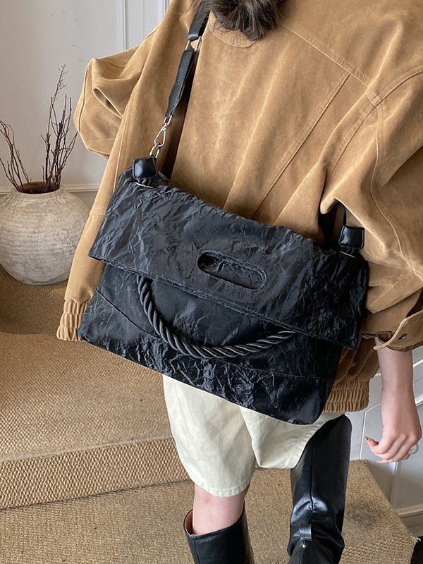 Bolso para mujeres 2026 nueva tendencia de moda de banda ancha mochila de alta capacidad de bolso de cartero universal bolsa de clase