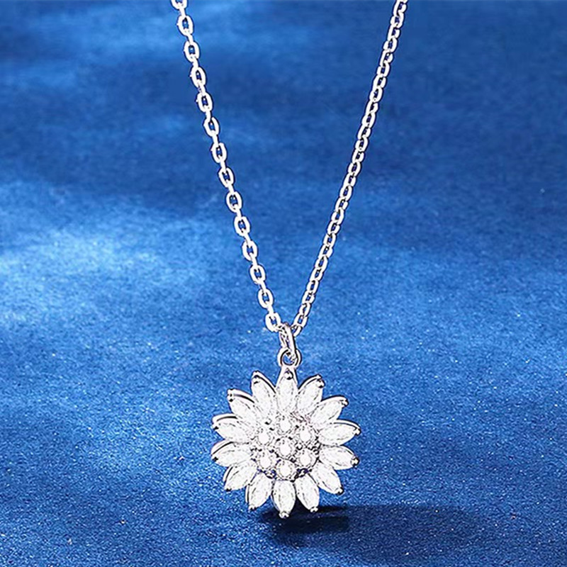 Titanium Steel Material Titanium Steel Simple Style Fashion Plating Flowers Flower Zircon Necklace