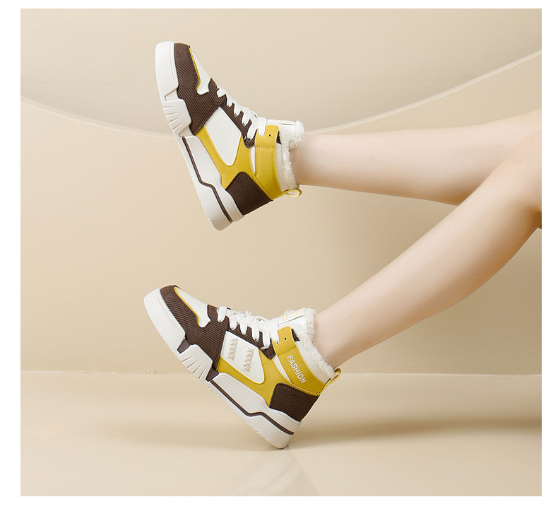 INS Trendy Plush Little White Shoes for Women 2023 Winter New Thick Sole Korean Edition Versatile Student Warm Cotton Shoes_voghion.com