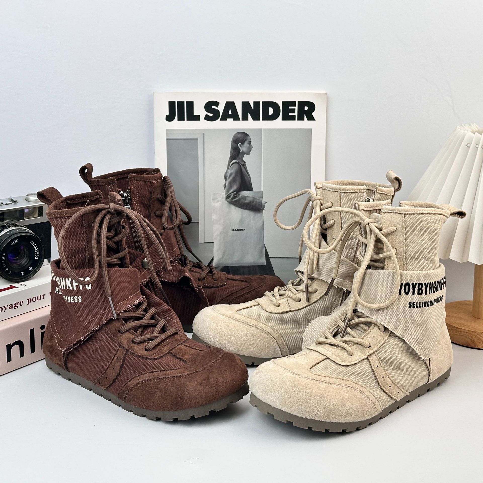 YUANBO retro botas de trabajo para mujeres 2025 otoño nuevas botas cortas casuales para mujeres que usan botas Martin de tamaño medio