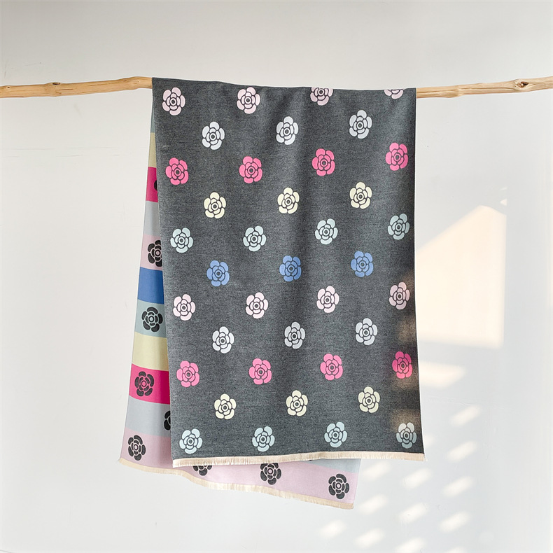 Camelia colorata per il lusso invernale femminile, dolce profumata in inverno, scialle spesso e caldo, sciarpa invecchiata_voghion.com