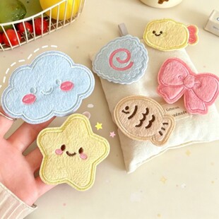 �ɐۿ�ͨС����ħ�g�N��Ů��ë�q��l���턢���N������ͯ�o�۰l�