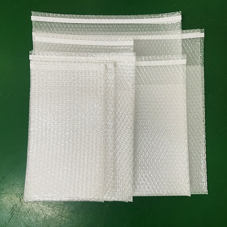 自粘气泡袋 全新料环保包装袋 防震包装袋通 用包装袋