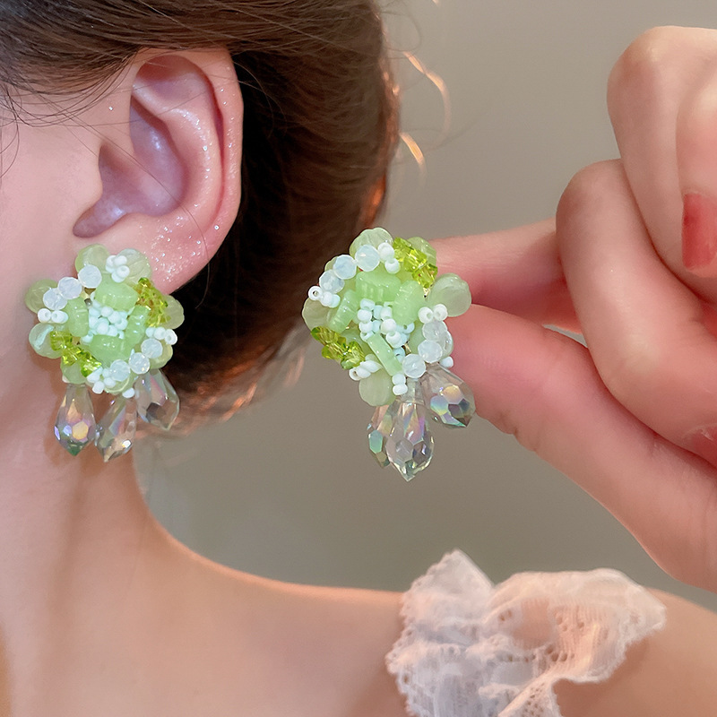 Pendientes de flores de color dopamina de verano Pendientes de todo fósforo de nicho fresco Pendientes de lujo de alta gama de moda al por mayor