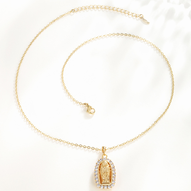 Xuping comercio exterior joyería transfronteriza aleación al por mayor chapado en oro electro galvanizado colgante de piedra figura collar lujo retrógrado