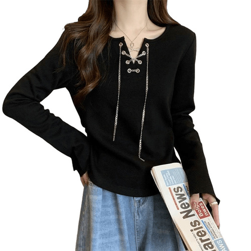 Women's Oversized Casual Belly-Hiding V-Neck Long-Sleeve Base Shirt for Spring and Autumn, Unique and Chic Chain-Link Short Top