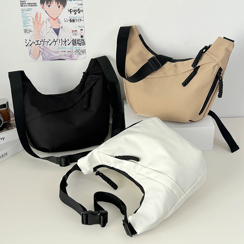Beliebte Umhängetasche aus Nylonstoff für Damen in diesem Jahr, neue lässige Schultertasche für Studenten 2025, Dumpling Bag für Pendler_voghion.com