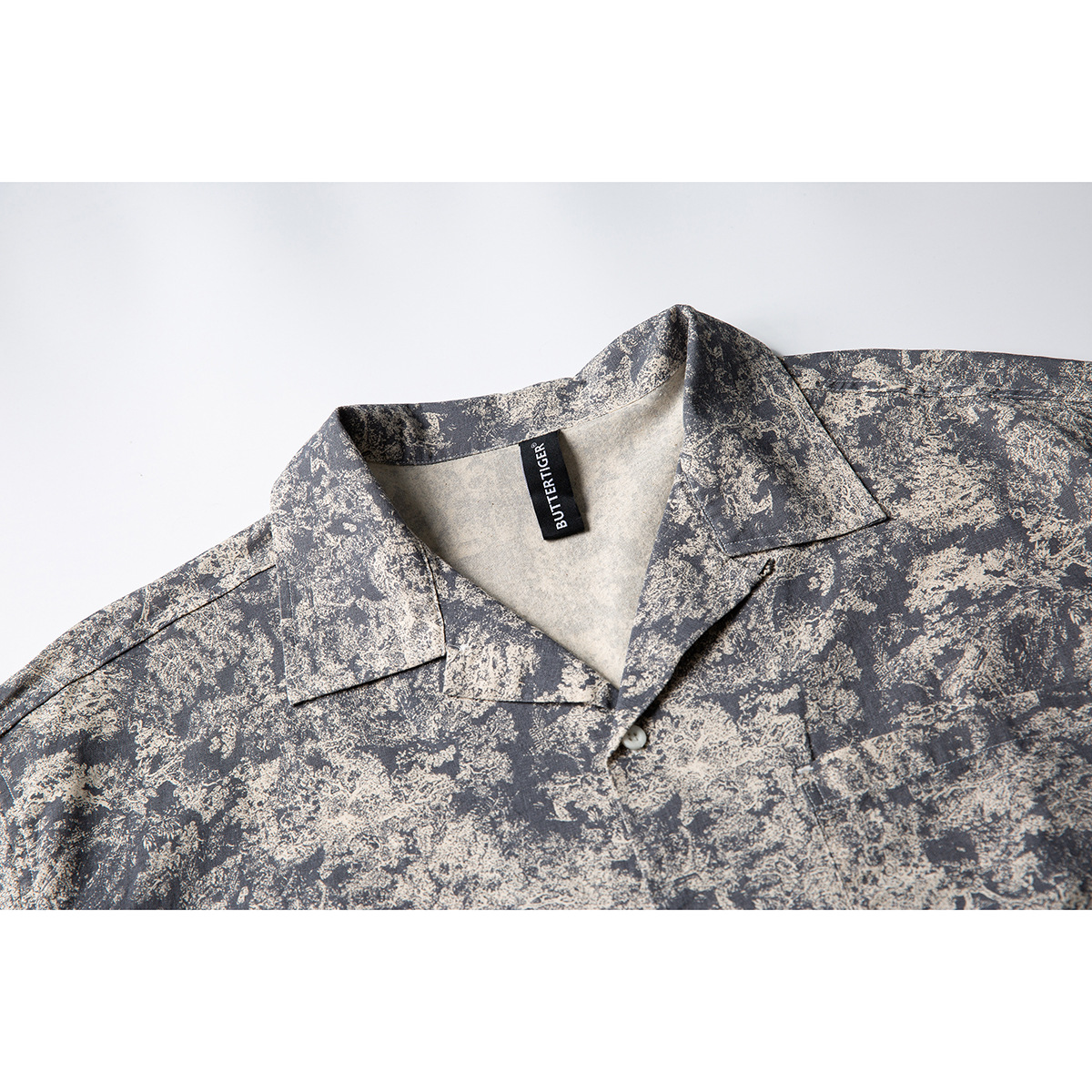 ButterTiger Herrenhemd mit kubanischem Kragen und kurzen Ärmeln, Hawaii-Blumenmuster, lockere Passform, cooles Hemd aus reiner Baumwolle, CS68_voghion.com