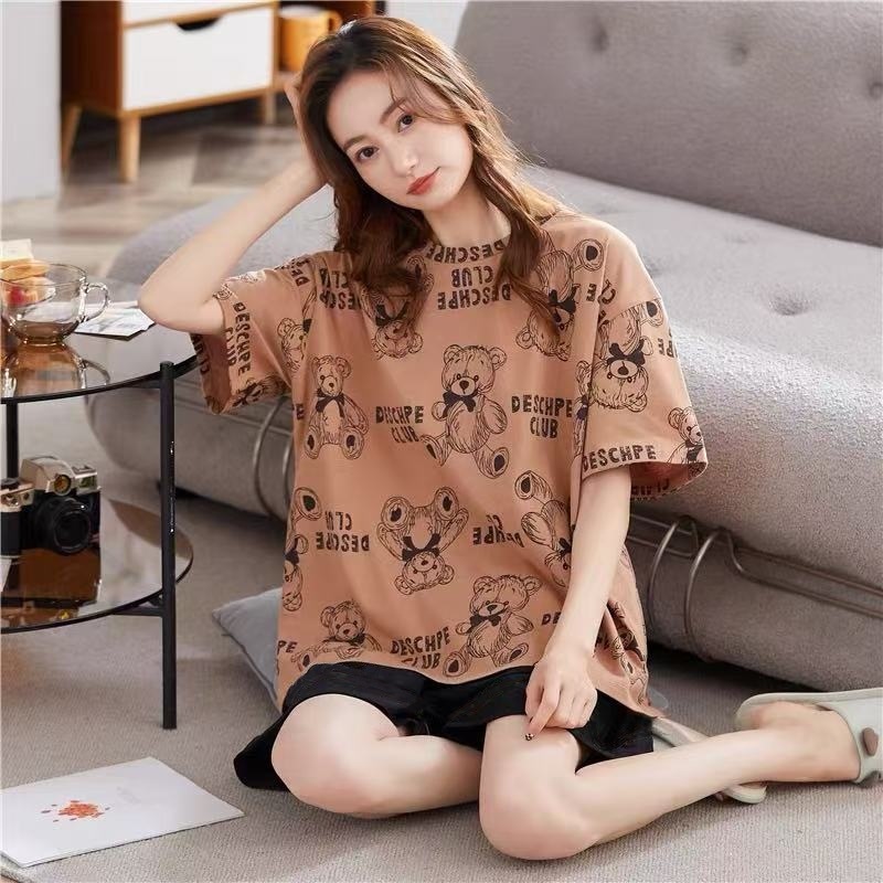 Pijama de mujer de verano de manga corta pantalones cortos delgados en 2025 nuevo conjunto de ropa de casa de dibujos animados de verano para mujeres se puede usar fuera