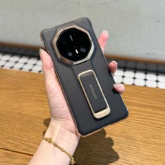 Huawei mate70rs Extraordinary Master 携帯電話ケース プレーンレザー リストストラップ ホルダー 60RS ボーダーレス落下防止ハードケースに適しています。