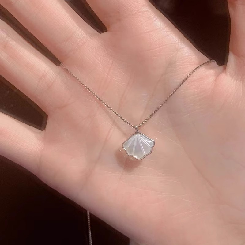 6g Weight Gold Plated Plating Material 925 Sterling Silver Plating Shell Pendant Necklace