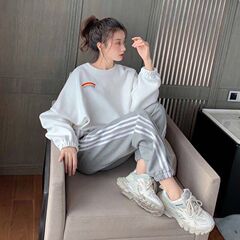 2025秋季运动套装女小个子韩版洋气彩虹宽松卫衣休闲哈伦裤两件套