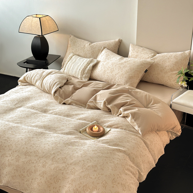 Una clase de madres y bebés de algodón molido cuatro piezas Nantong ropa de cama textil de algodón sábanas de cama cuatro piezas