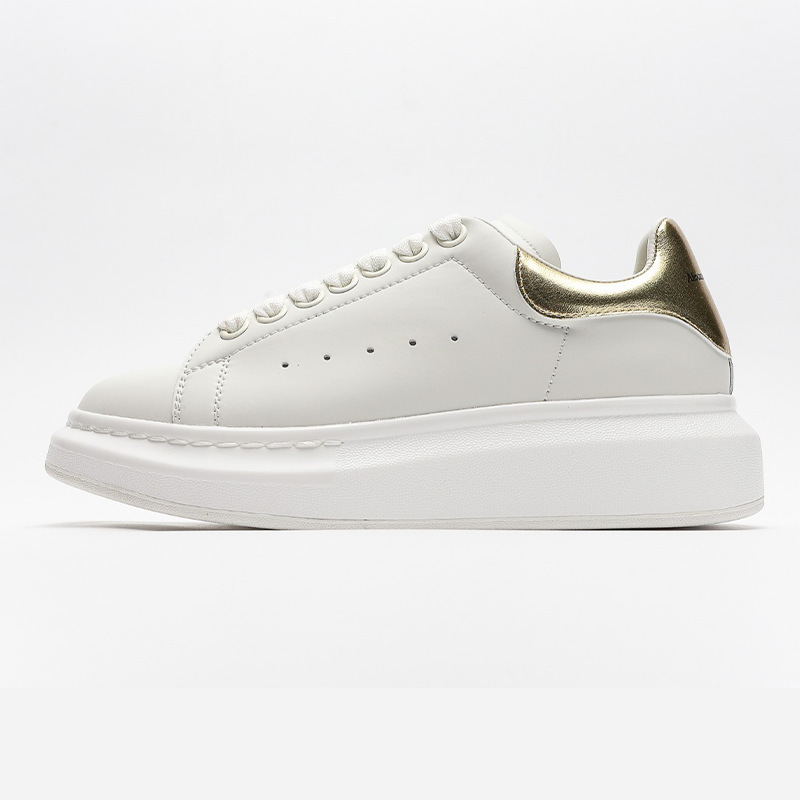 Zapatos blancos McQueen de versión alta para mujer, zapatos de suela gruesa, zapatos de plataforma elevados, zapatillas deportivas versátiles, calzado deportivo para hombre, Shida primavera y verano