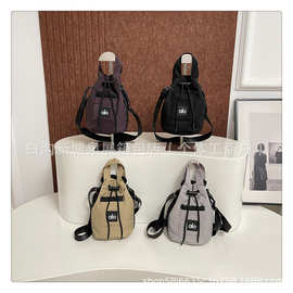 alo yoga水桶包休闲运动斜挎包女士小型便携式瑜伽包户外收纳袋