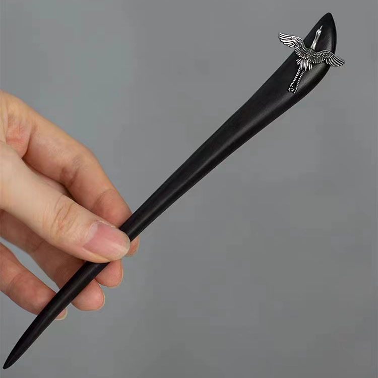 A01 맑은 하늘에 있는 크레인 [에보니롱송]]