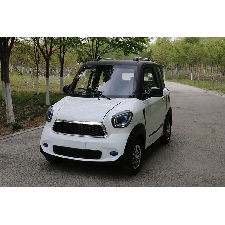 6 carcasa de hierro completamente cerrada cuatro asientos vehículo de patrulla eléctrica núcleo de energía conducir cómodo vehículo eléctrico de cuatro ruedas adulto de baja velocidad