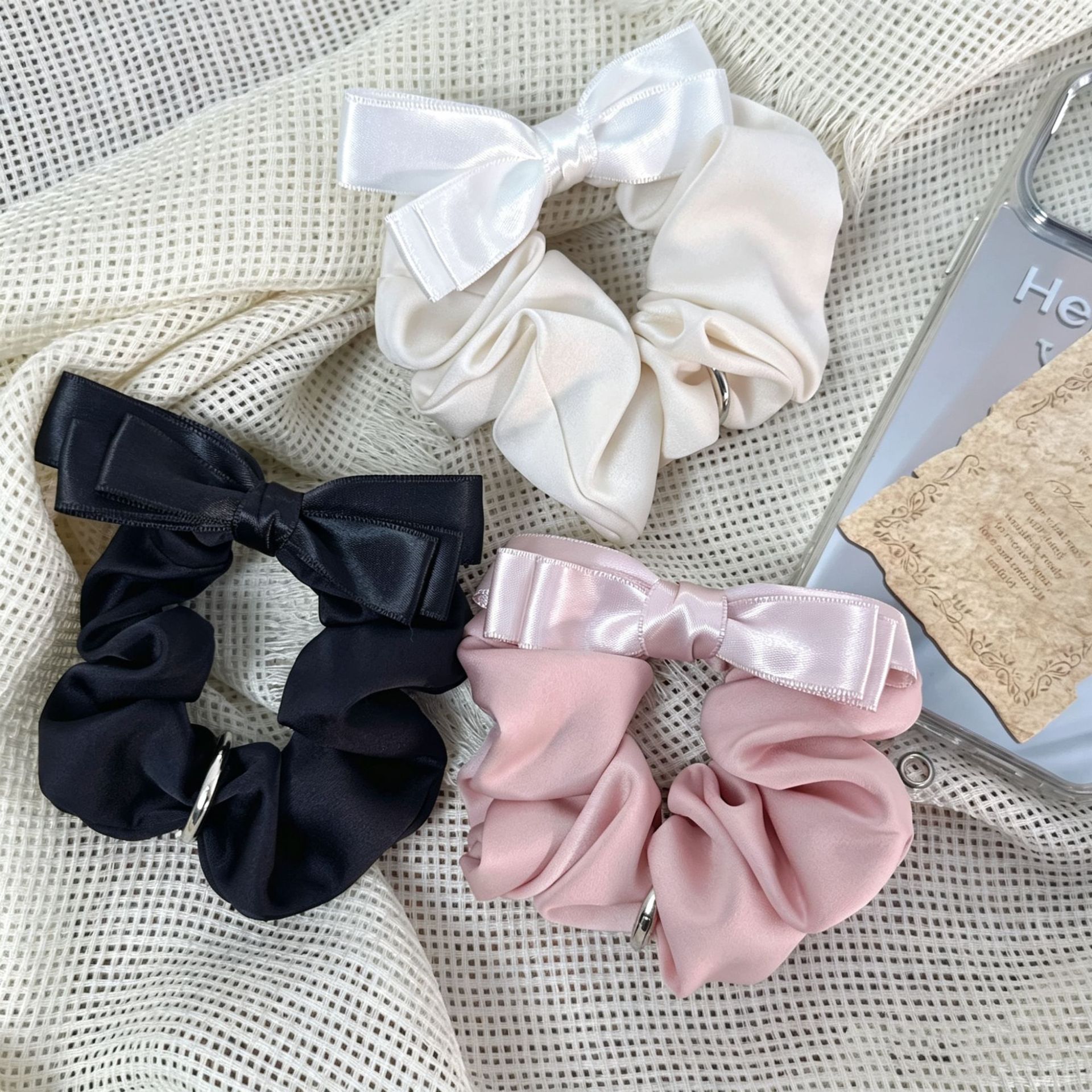 2026 new satin scrunchie hair accessories, bow hair ties, multi-colored, versatile, Japanese and Korean style, direct from the manufacturer