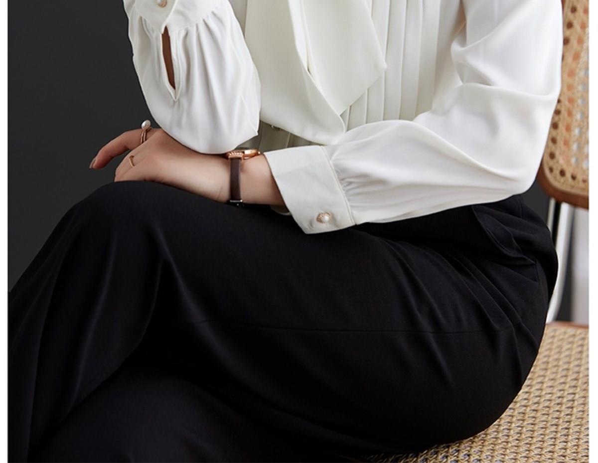315g Weight Long Sleeve Sleeve Length Single Breasted Placket Type Regular Sleeve Sleeve Type 95% and above, Polyester Fabric Type Ordinary Model (50cm <Length ≤ 65cm) Top Length Cardigan, Shirt Tops Type Scarf collar Neckline Slim Fit Type Solid Color Pattern New Style, Japanese and New Leisure Style Chic Fashionable Long Sleeve Chiffon Shirt Women's Bow Tie Neck Unusual Design Sensation Coffee Color Series Belted Elegant 16