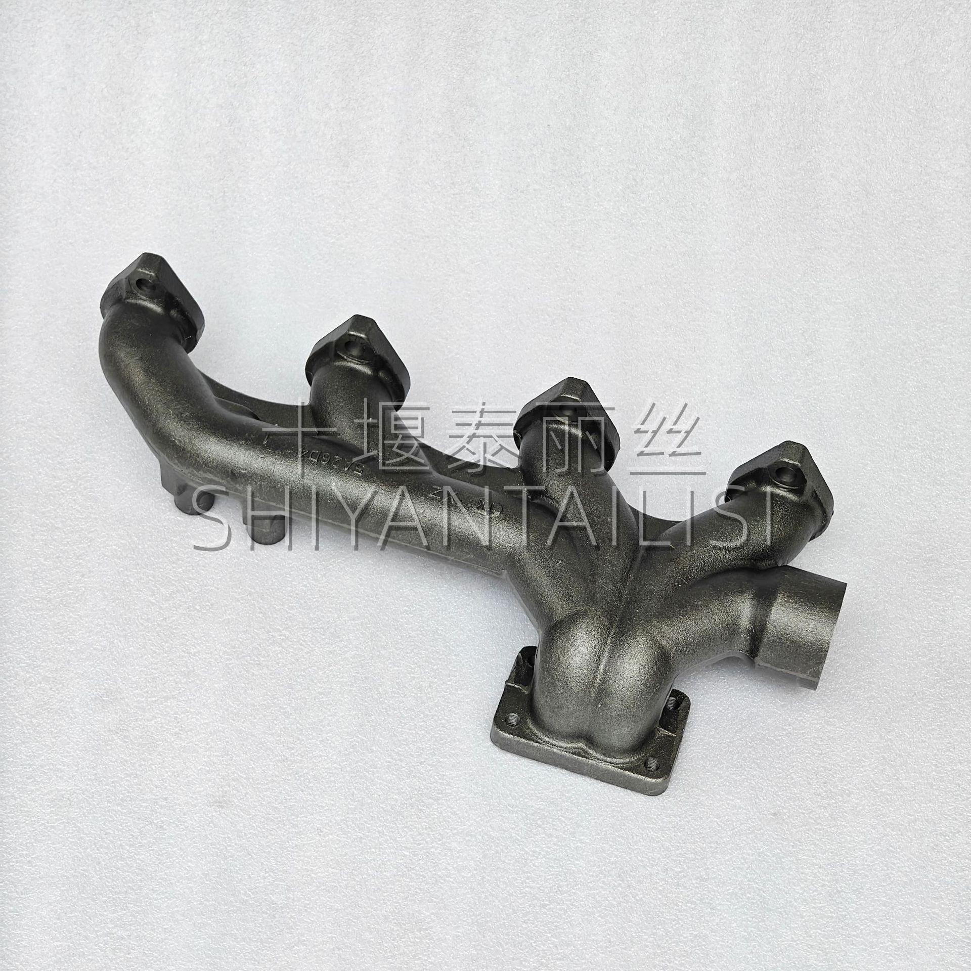 3943841 Exhaust Manifold Suitable for Cummins Isl Engine Exhaust Manifold Long End
