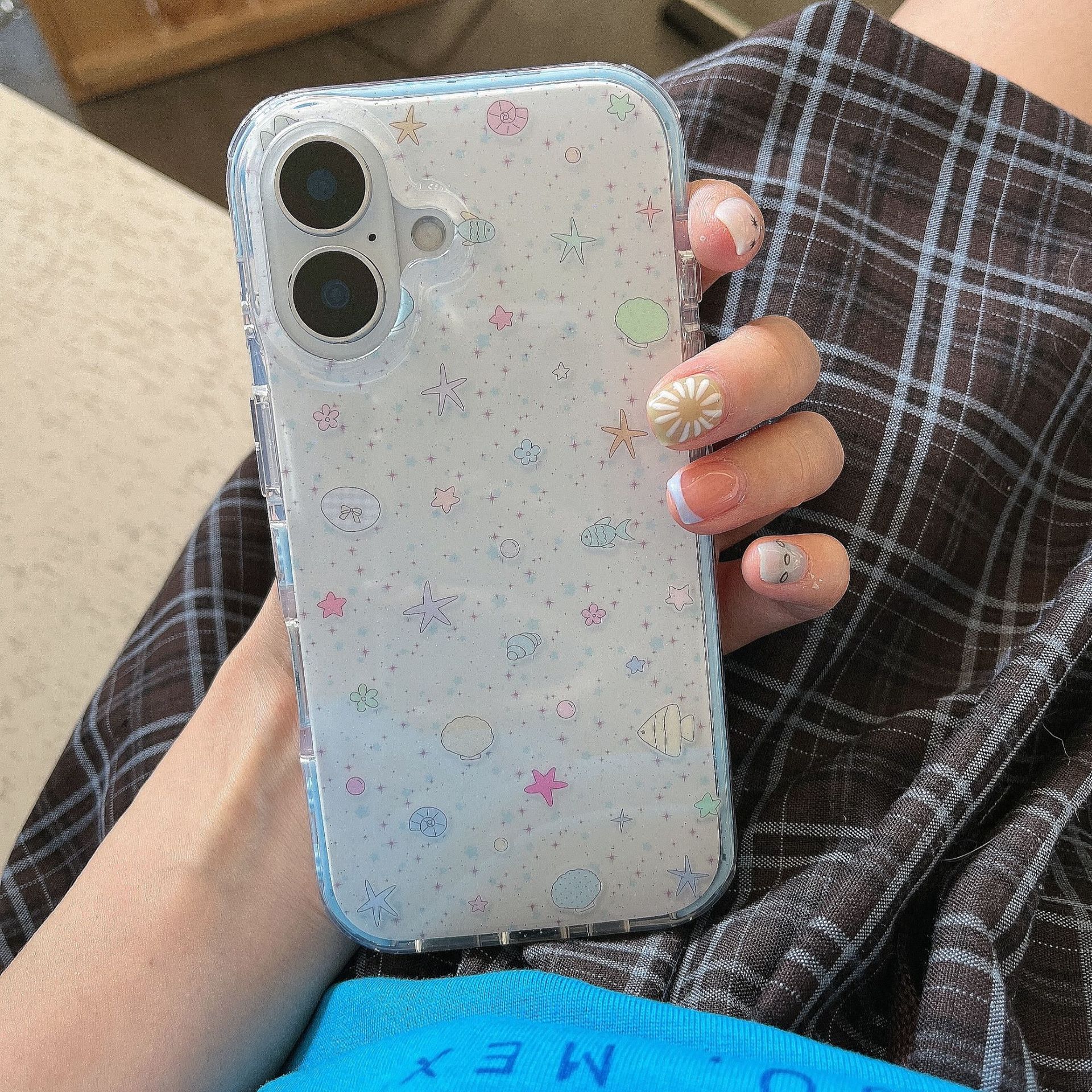 Verano pequeño y fresco animal marino adecuado para Apple 15/16 funda para teléfono móvil 14Pro azul 16PM femenino 13 nuevo 15
