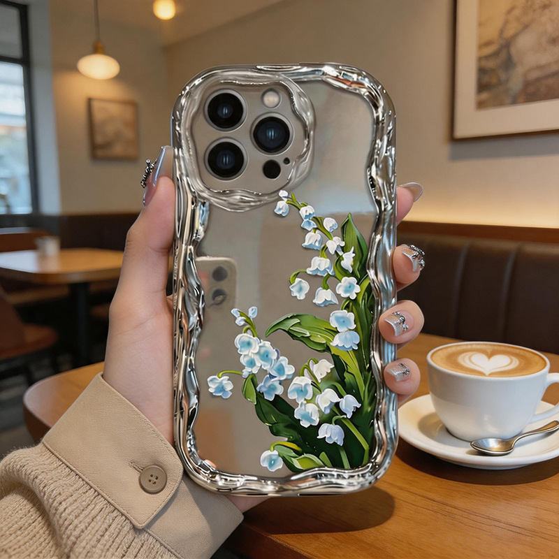 Electroplated Silver Cream Suitable for Apple 17Promax Mobile Phone Case New Floral Iphone15/16/14 Protective Cover