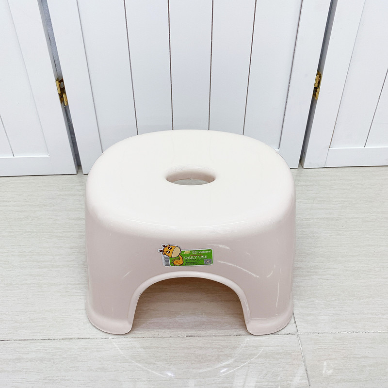 Baiai 0722 Medium Happy Chair 2_Copy_Copy.jpg