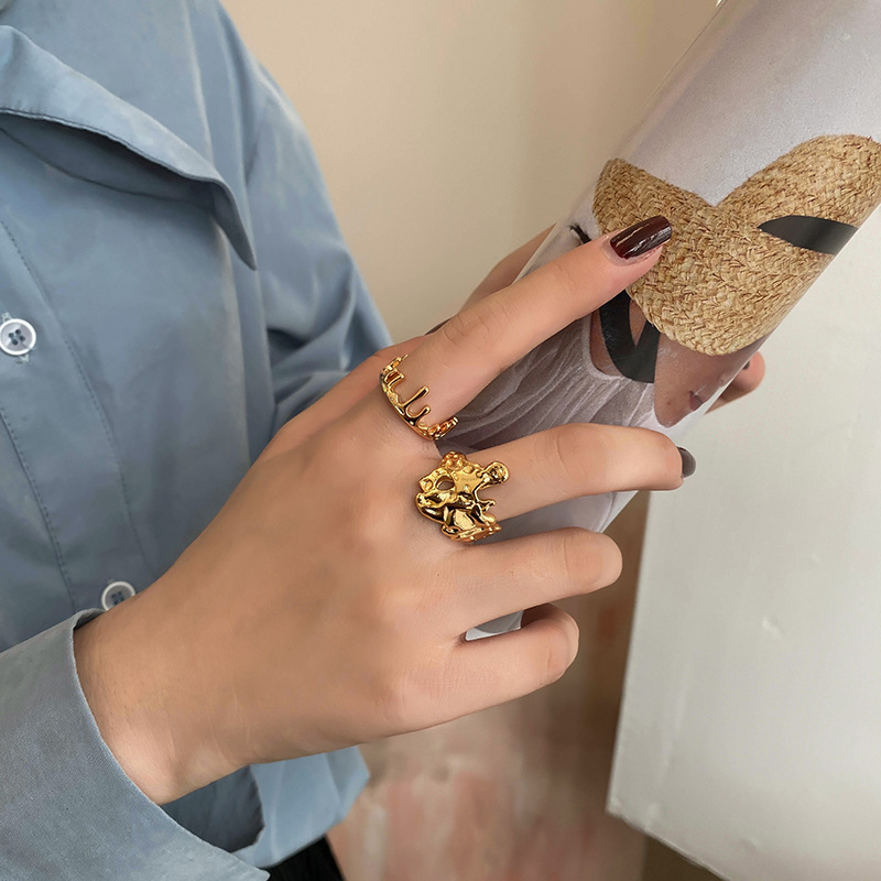 Korean version of the crownshaped opening adjustable irregular finger ringpicture5