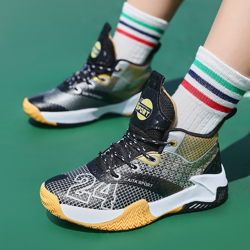 2026 Autumn and Winter Kidsren's Outdoor Basketball Shoes, Boys' High-Top Sports Shoes, Girls' Primary School Students' Casual Running Shoes 2026 Autumn and Winter Kidsren's Outdoor Basketball Shoes, Boys' High-Top Sports Shoes, Girls' Primary School Students' Casual Running Shoes