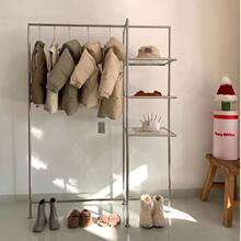 �I�ֵ���b��չʾ���¼�����b���Ů�b��ñ��Ь���ܲ��P�؛��