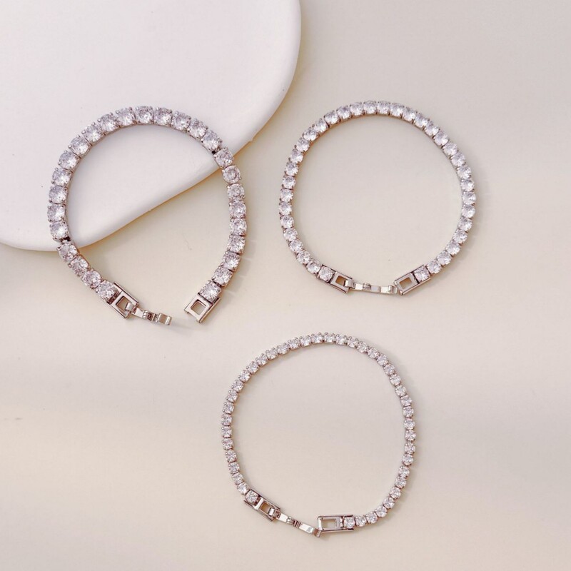 Sparkling Tennis Zircon Chain Round Diamond Light Luxury Niche Single Row Full Diamond Round Diamond White Gold Sparkling Bracelet Bangle for Women