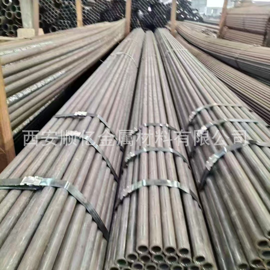 X42无缝钢管L360N管线钢X56GB9711标准X65石油管道70天然气管道用