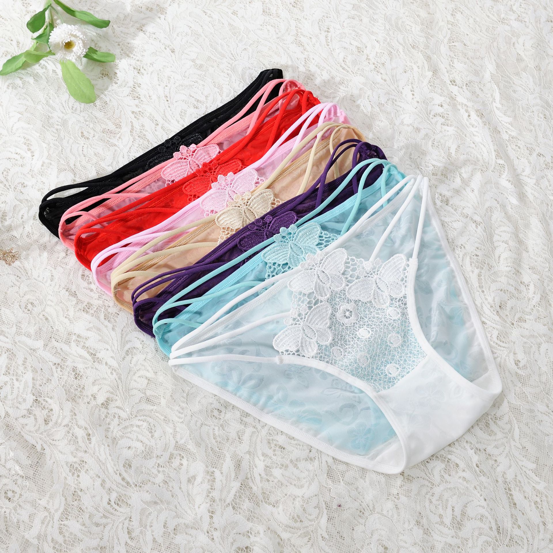 Imperial Concubine Lace Sexy Thin Belt Jacquard Embroidery Hollow Breathable Comfortable Low Waist Cotton Crotch Women's Briefs