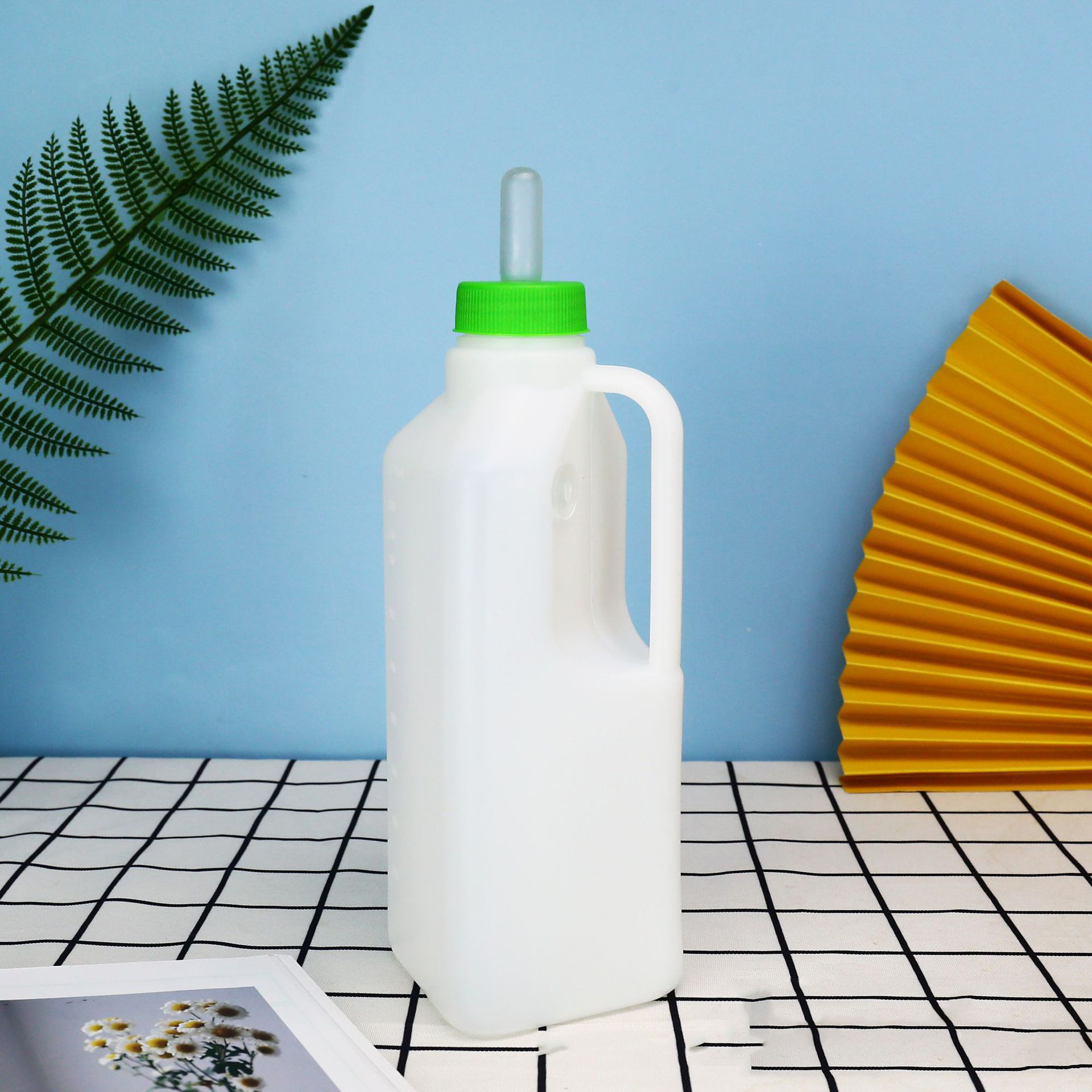 850 ml botella de alimentación veterinaria oveja vaca botella de alimentación ganado Cordero botella de alimentación de plástico olla para oveja vaca botella de alimentación