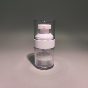 Դ�^���|�������S15ml��ɫ���^ñ�u����Һ�����ƿ���b