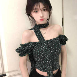 法式碎花泡泡袖方领短袖T恤女夏装纯欲性感甜美修身显瘦短款上衣