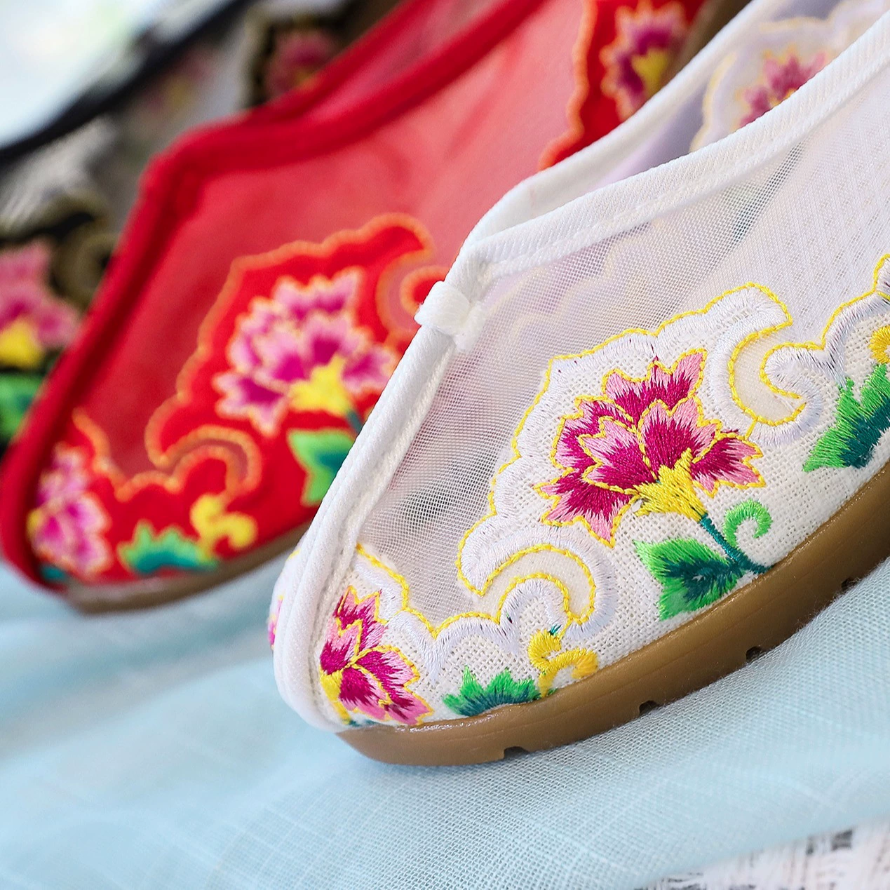Ethnic retro mesh summer slippers, ethnic style