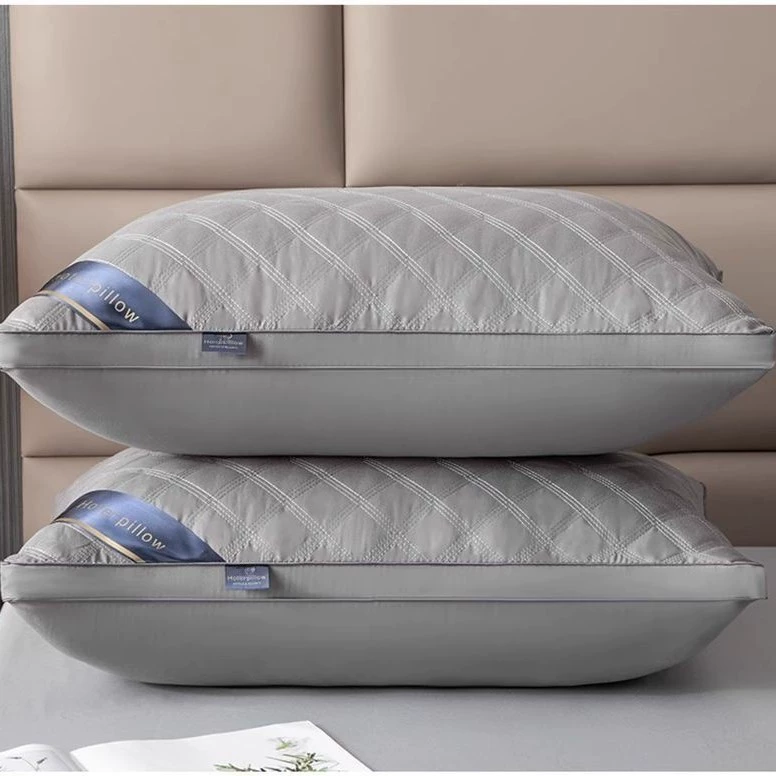 П cervical support pillow? (We should translate): Шейно-ворничная подушка? Actually 'Cervical Support Pillow, Hotel-Style 48×74 cm, Super Soft, 700–900 g Options' -> Подушка для поддержки шеи, гостиничный стиль, 48×74 см, ультра мягкая, варианты 700–900 г