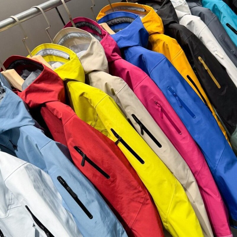 Sports-Style Sv Seventh-Generation Outdoor Spring and Autumn Jacket, Loose Fit, Unisex, Windproof and Waterproof Single-Layer Hardshell Jacket Sports-Style Sv Seventh-Generation Outdoor Spring and Autumn Jacket, Loose Fit, Unisex, Windproof and Waterproof Single-Layer Hardshell Jacket