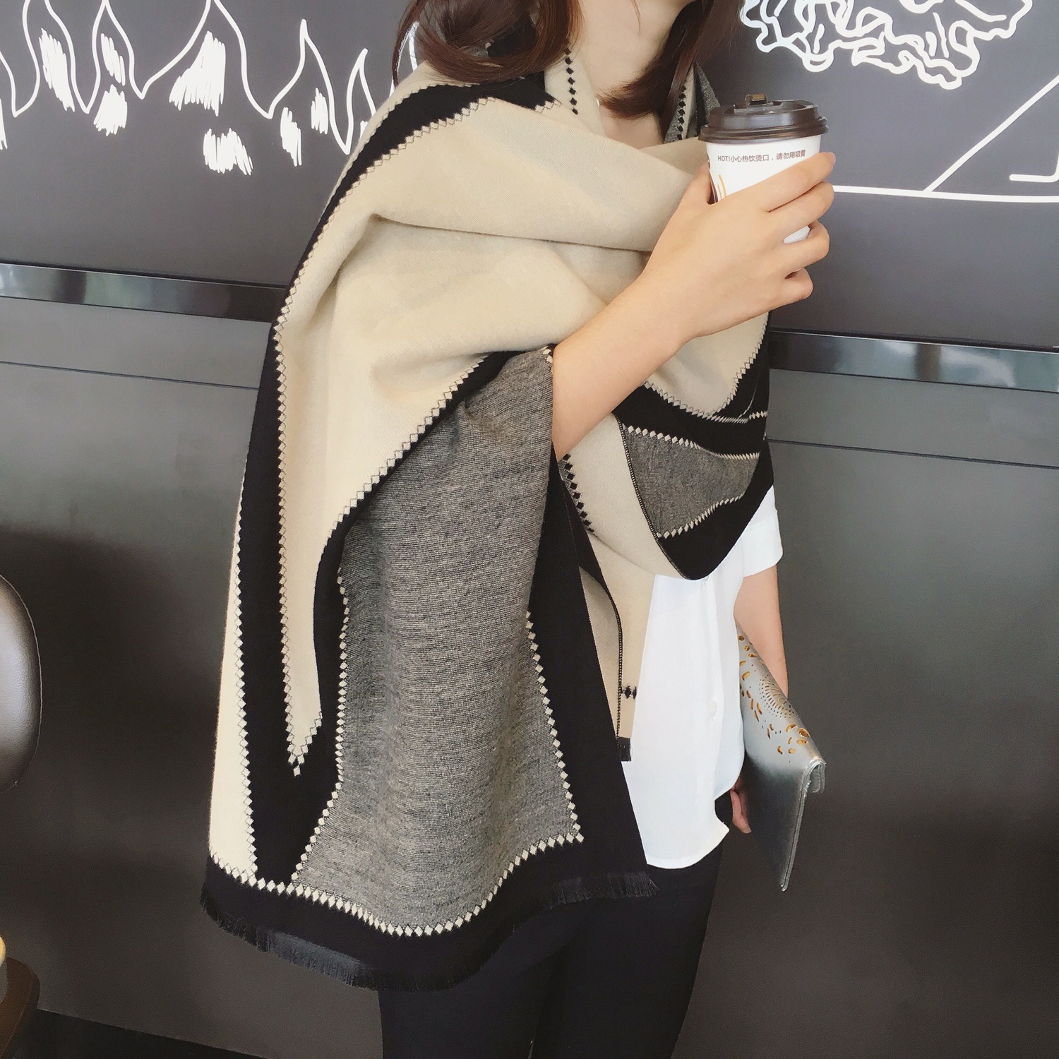 빅 V 블랙