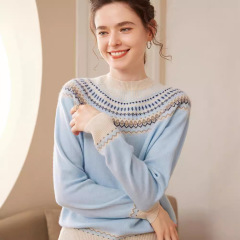 民族風丸首のカシミヤの女性の長袖のゆったりとした厚手のジャカードのストライプのデザインのファッション的なレトロなウールの底のシャツ