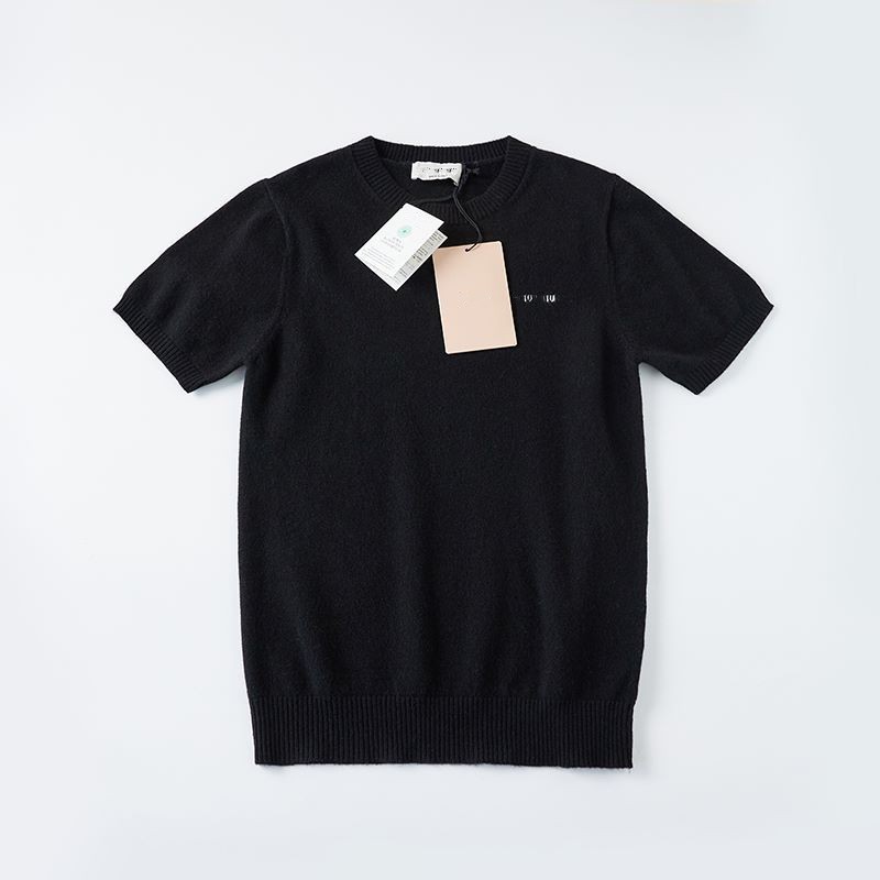 高バージョン春秋iu家の女性は、丸首の半袖ウールのカシミヤのミュウミュウミュウミュウのニットです。