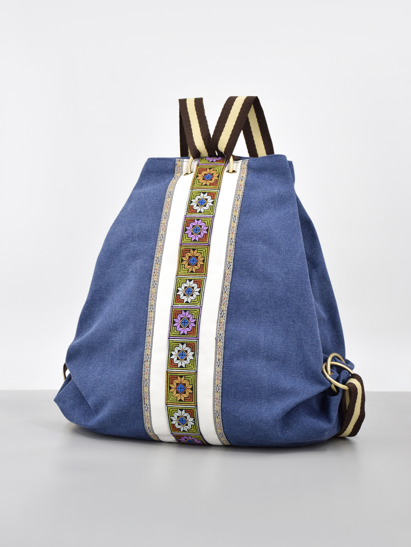 Mochila bordada mochila de lona de gran capacidad para mujer mochila casual mochila de viaje antirrobo duradera Retro