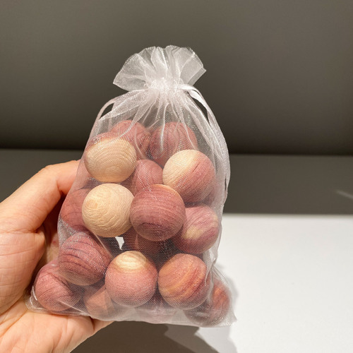 58C1 Love Home Natural cedar wood chips for hanging wardrobes, anti-mold and insect repellent tablets, household shoe cabinets, moth-proof logs