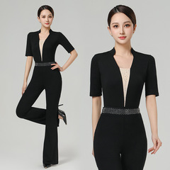 2025 春夏新作ボディトレーニング服女性のマナーとエチケットハイエンドプロフェッショナルティーチャーボディクラスキャットウォーク