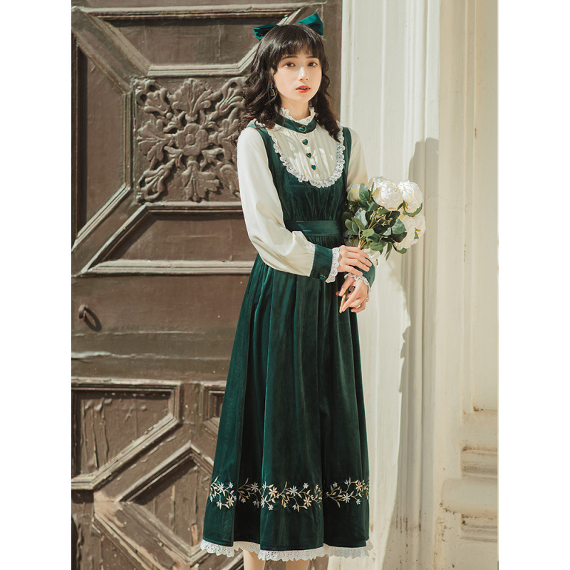 New French Velvet Splicing Dress for Women in Early Autumn, Retro, Gentle Temperament, Waist Slimming Design, Niche